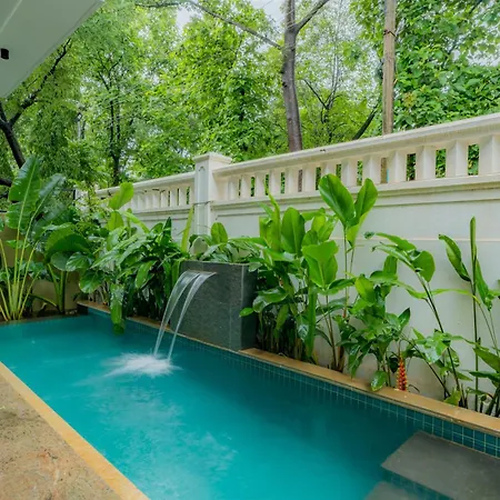 Elivaas 4 Plus 1 Bhk With Pvt Pool - Amado Villa Shai